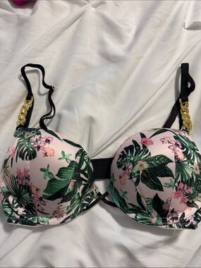 NEW Victoria’s Secret bombshell Floral Pink Push-Up Bra with Green Leaf Print